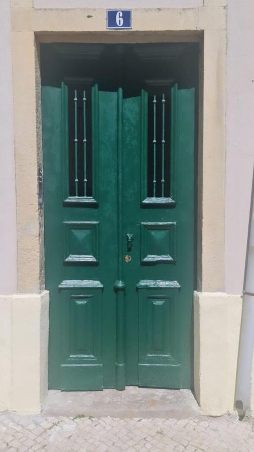 Appartamento S.Soares Beato 6.2D Lisbona Esterno foto